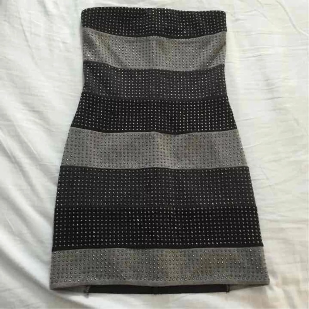 Bebe dress
